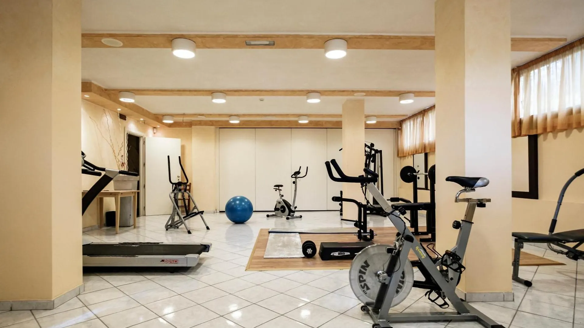 Augustus Hotel Riccione 4*,  Italien